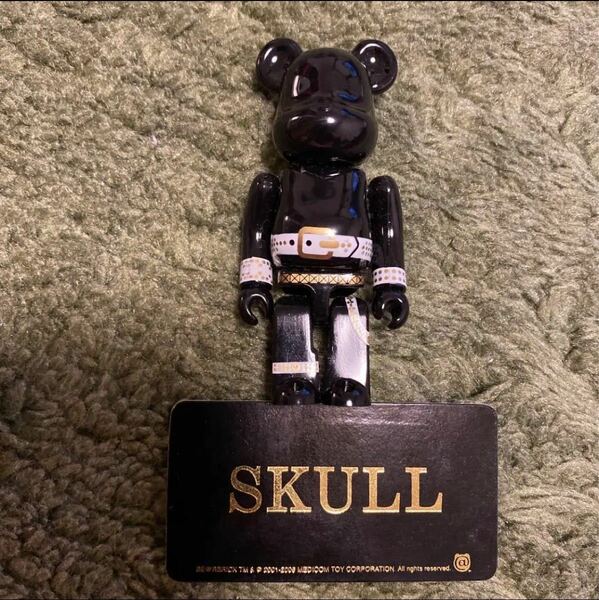 ベアブリック BE@RBRICK 100% SKULL