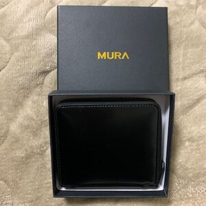 MURA 財布 ラウンドファスナーコードバン調/カーボン レザー スクエア 二つ折り財布