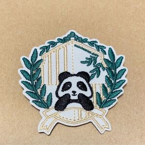 刺繍ブローチ 面白い個性的ブローチ パンダ 希少アクセサリー可愛いピンバッジ