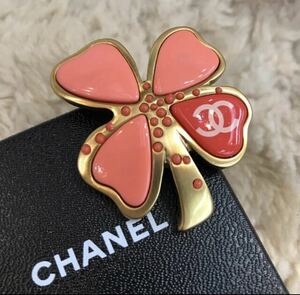 ☆ Beauty ☆ Chanel Chanel Brooch Clover 03P