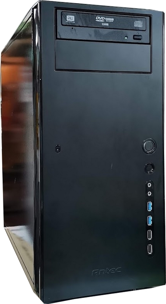 ○Quadro M1200搭載! 7世代i7&SSD 富士通CELSIUS H770(Core i7-7820HQ 