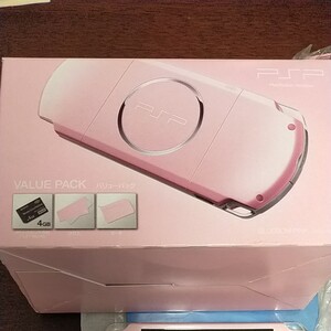 比較的キレイ!PSP-3000ピンクバリューパック 箱・説明書・充電器・メモリー・クロス・ポーチ・ソフト付き!動作確認済み!