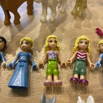 LEGO レゴ　フレンズ　ミニフィグ いろいろ　女の子　男の子　馬　うさぎ　ネコ　動物　パーツなど　おまとめセット_画像6