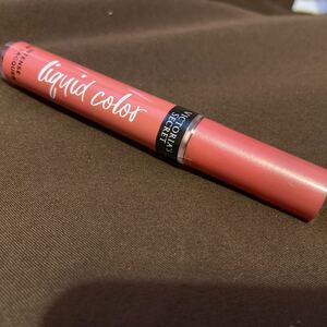 【正規店購入】ヴィクトリアシークレット リップグロス ピンクベージュ bitten 口紅 victoria secret