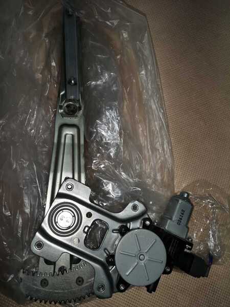 デリカ D5 DBA-CV5W 2011年 左フロントウィンドウレギュレーター 左前 助手席側