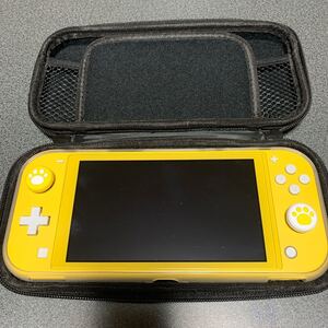 Nintendo Switch Lite イエロー 肉球カバー 保護ケース 32G SD スタンドセット