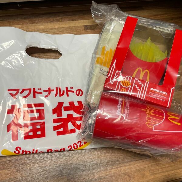 マクドナルド 福袋 2022 マンハッタンポーテジ