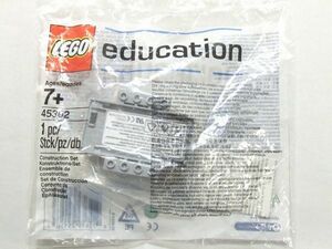 E23-3　新品未開封　LEGO 45302　WeDo2.0スマートハブ用充電池 レゴエデュケーション