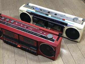 昭和レトロ★AIWA CS-W22/HITACHI TRK-W4パディスコ PERDISCO ステレオラジオカセットレコーダー