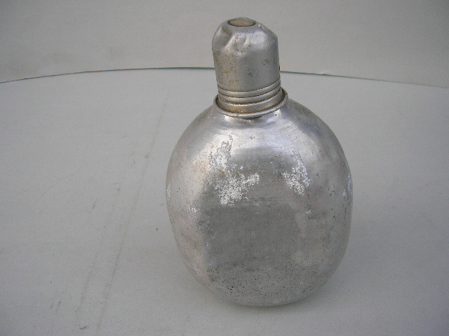 ヤフオク! -アルミ水筒 ミリタリーの中古品・新品・未使用品一覧