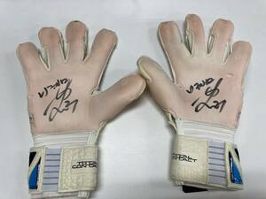 [ charity ].. Taro ( Yamaguchi ) autographed GK glove 146