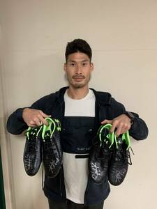 [Charity] Daisuke Suzuki (Chiba) Signed Spike 168