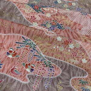 110 着物 ハギレ 正絹 飛鶴鴛鴦草花金彩模様 身頃ハギレ36×340