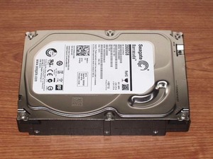 ★ 2TB ★ Seagate 【 ST2000DM001 】 F/W：CC27　良品 ★7AA