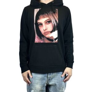 新品 LEON レオン マチルダショートカット少女 女の子 ナタリーポートマン 映画 ヒロイン パーカー Mサイズ タイト スリム ビッグ ワイド