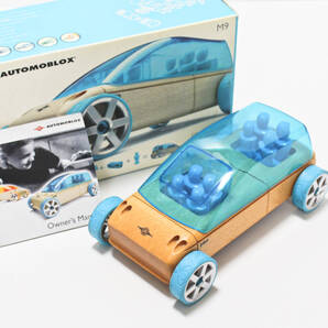 《AUTOMOBLOX オートモブロックス》新品 木製ブロック車 8人乗り 積み木 A5538