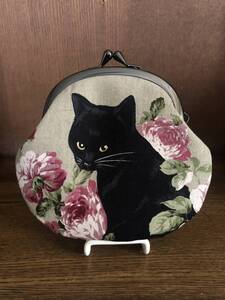 がま口 ポーチ / 財布 / 小物入れ / ハンドメイド ☆黒猫&薔薇・若芽色