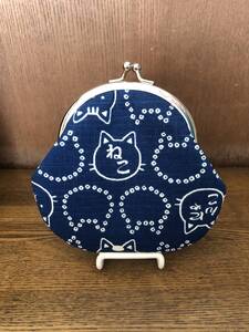 がま口 ポーチ/ 財布 / 小物入れ / ハンドメイド ☆和柄・猫フェイス・青