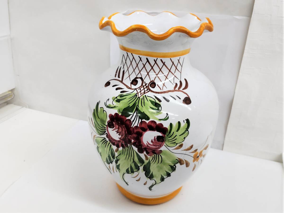 ヤフオク! -「花瓶 陶器 イタリア」の落札相場・落札価格