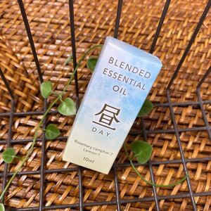 未開封! 生活の木 エッセンシャルオイル アロマオイル 精油 昼 DAY
