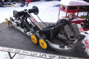 Ski doo MXZ ROTAX 670　スライドレール リアレール　はらわた 121→136延長プレート PZに流用等にも ①　summit HO HAC X