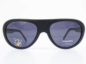 -[ dead stock ]CHANEL Chanel sunglasses 5018 c.555/91 57[]17-135 plastic frame full rim black Italy made *H8