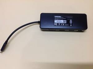 TOSHIBA USB-C to HDMI/VGA Travelアダプター / PA5272U-2PRP