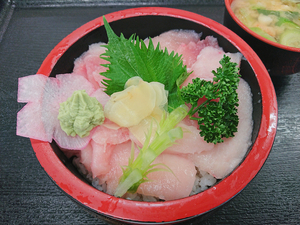 Torobincho Cut 500G × 4 Toro Binnaga Binnago Тунец Тунец Sashimi Sushi Bintro Bintro Binto Bincho Maguro [Fisheries Foods]