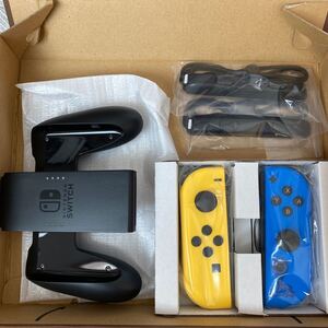 Switch ジョイコンフォートナイト仕様、ストラップ、グリップ