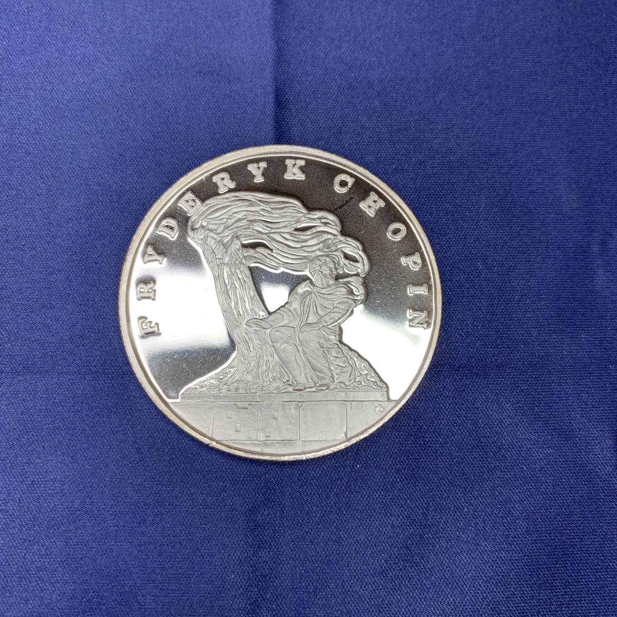 ポーランド 銀貨の値段と価格推移は?|17件の売買データから
