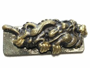 アンティーク 彫金 7.6g 龍 煙草入れ前金具【検/目貫】