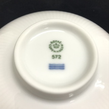 未使用 ROYAL COPENHAGEN ロイヤルコペンハーゲン ホワイトフルーテッド ハーフレース カップ & ソーサ ＋ ボウル 2点 +プレート2点 セット_画像7