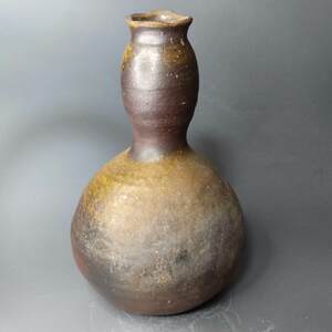 Bizen . Matsuyama kiln flower vase flower inserting /15F42