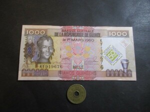 未使用　ギニア共和国　独自通貨50年記念　1000フラン