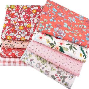 送料無料 ハンドメイド 花柄 花 生地 8枚セット 40×50 綿 はぎれ ハギレ お買い得 パッチワーク 裁縫 8種類 カットクロス レトロ 赤の生地