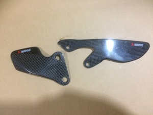 YZF-R1 ヒールガード左右　アクラボビッチ　01-AKR-FA KBA30642　2009