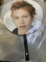 ◆未使用◆KAT-TUN うちわ 上田竜也 10TH ANNIVERSARY BEST 10Ks◆4706_画像1