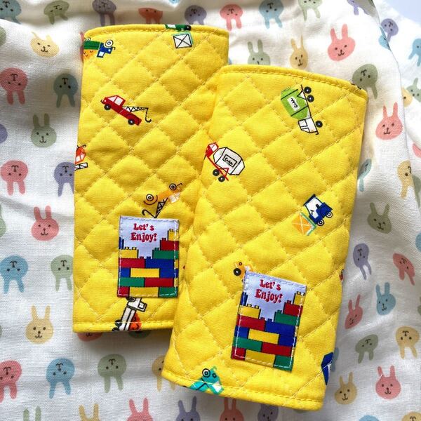ハンドメイド 抱っこ紐 チャイルドシート カバー よだれカバー エルゴなどに