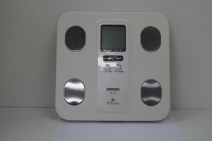  Omron weight, body composition meter HBF-202 used 