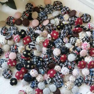 ハンドメイド 千鳥柄 パーツ フラット コーデュロイ カボション ファーカボション ボタン アクセサリー パーツ 材料 秋冬手作り 希少