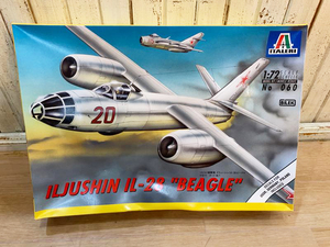 ★ITALERI ILJUSHIN IL-28 BEAGLE ソビエト爆撃機 イリューシンIl-28 ビーグル 1/72 プラモデル 軍用機 玩具★
