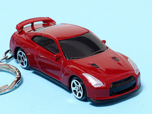 ★☆日産 R35 スカイラインGT-R☆レッド☆ミニカー☆キーホルダー・アクセサリー☆★_画像1