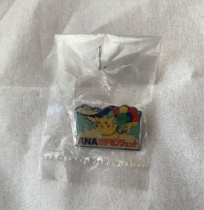 ポケモン ピカチュウ ANAポケモンジェット1998年 ピンバッチ