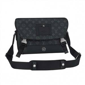 VUITTON fragment メッセンジャー ヴォワヤージュPM 即納