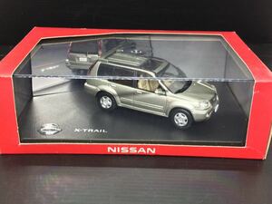 日産 エクストレイル 1/43 ミニカー 未使用品 NISSAN X-TRAIL