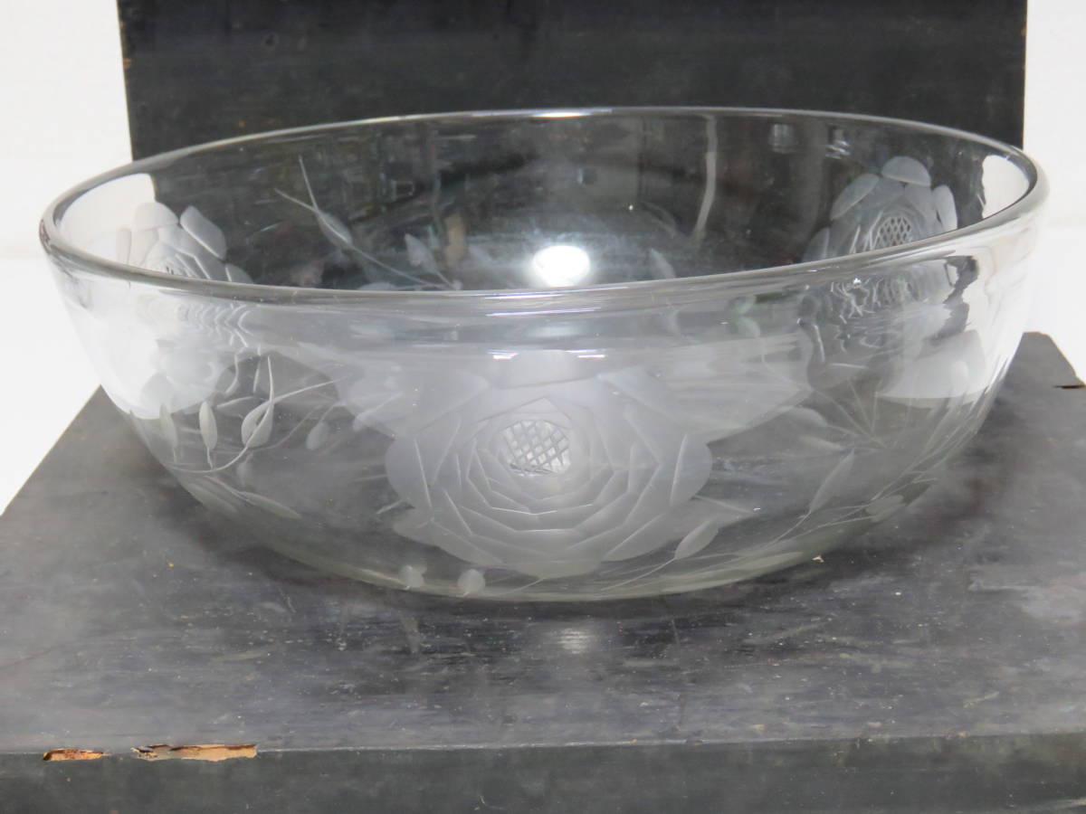 公式クリアランス ガラス鉢（大)　ハンドメイド　被せガラス 食器
