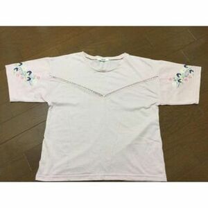 F9002レディース　半袖Tシャツ　ピンク お花刺繍