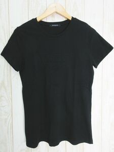 GUESS/ゲス：エンボス加工ロゴ 半袖Tシャツ ブラック/サイズM/165 88A/ユニセックス/中古/USED