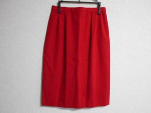  beautiful goods * Burberry * tight skirt * red *size9AR