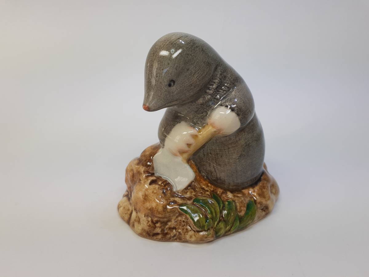 ヤフオク! -「ピーターラビット フィギュリン」の落札相場・落札価格